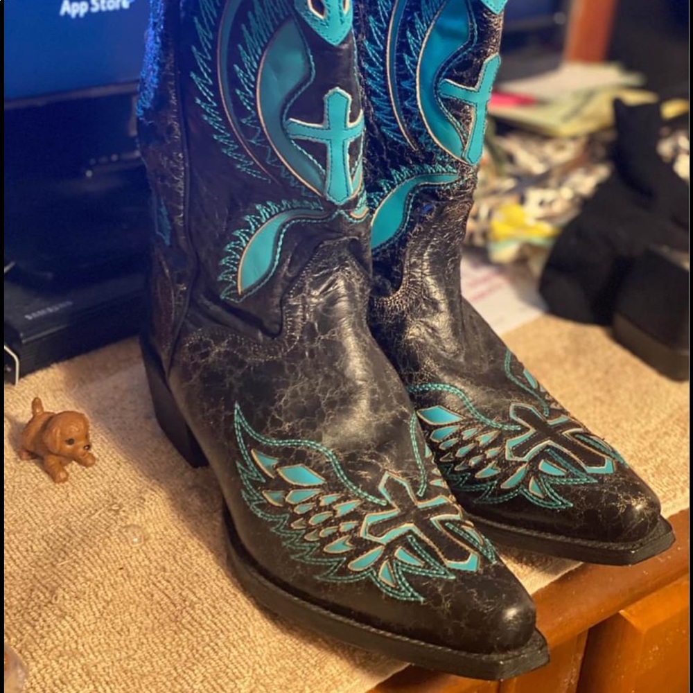JB Dillon cowgirl boots